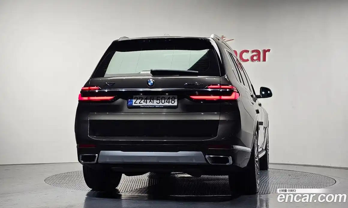 BMW X7 2023 3.0 гидро в Москве № 191737, фото 4