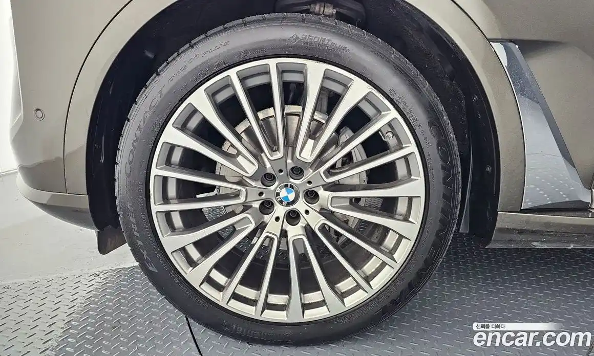 BMW X7 2023 3.0 гидро в Москве № 191737, фото 5