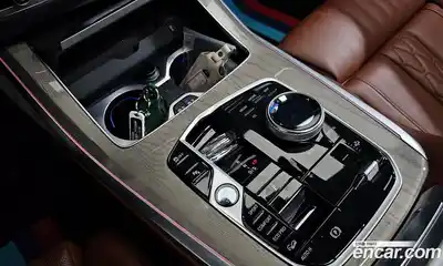BMW X7 2023 3.0 гидро в Москве № 191737, миниатюра 9