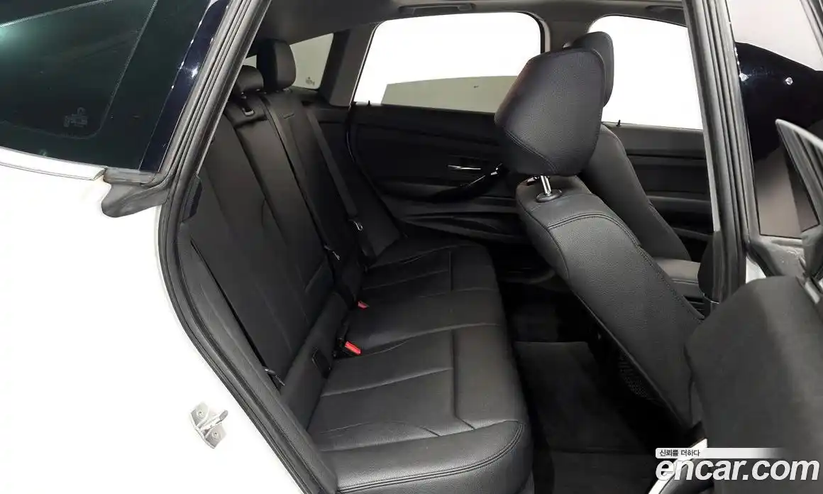 BMW 3-Series 2019 2.0 Автомат в Москве № 193084, фото 12