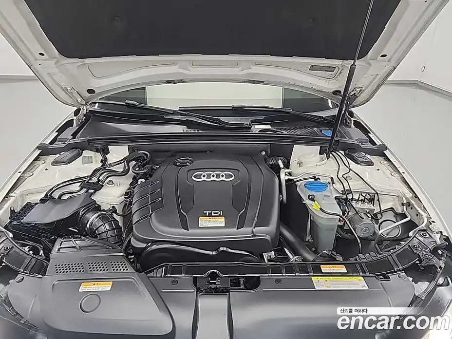 Audi A4 2014 2.0 гидро в Москве № 193253, фото 6