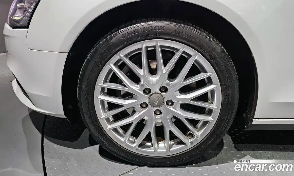 Audi A4 2015 2.0 гидро в Москве № 195190, фото 5