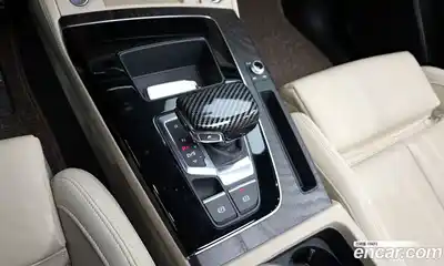 Audi Q5 2023 2.0 гидро в Москве № 195980, миниатюра 9
