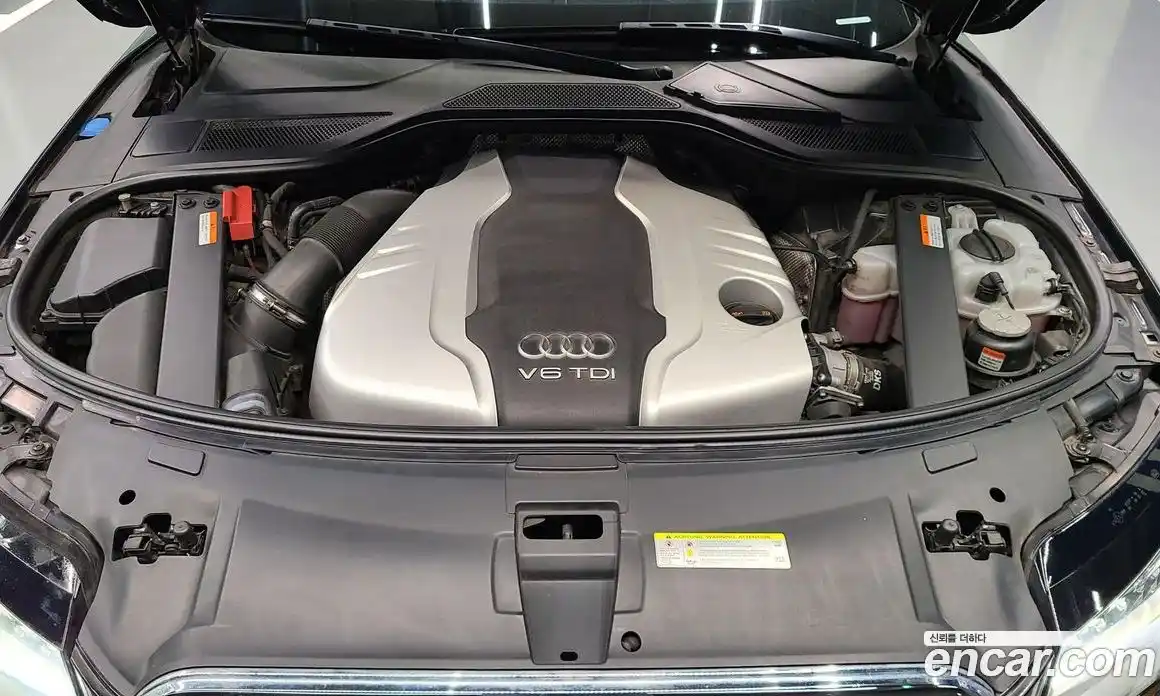 Audi A8 2013 3.0 гидро в Москве № 196885, фото 8