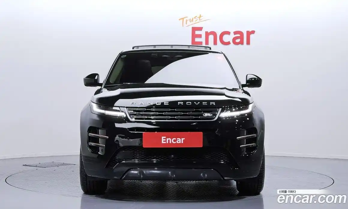 Land Rover Range-Rover Evoque 2025 2.0 гидро в Москве № 198057, фото 3