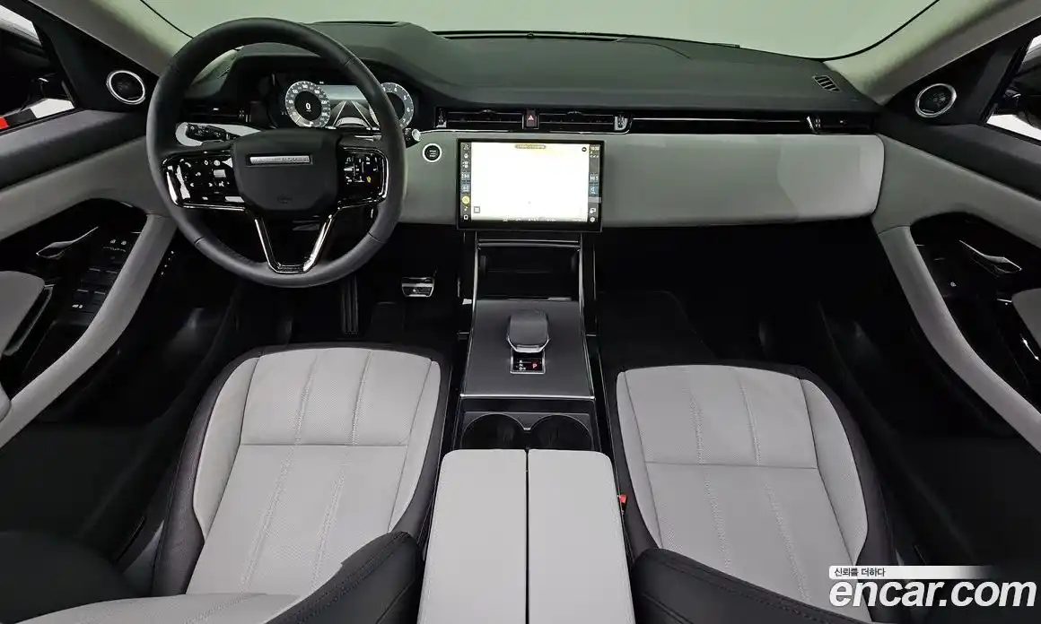 Land Rover Range-Rover Evoque 2025 2.0 гидро в Москве № 198057, фото 7
