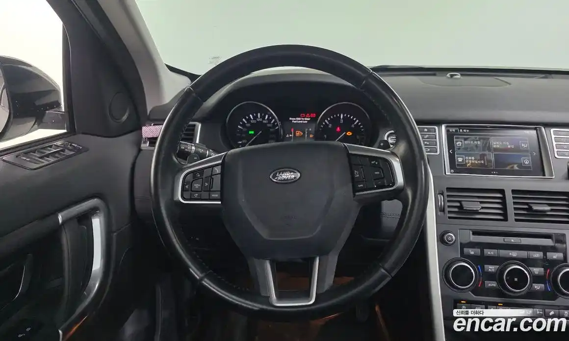 Land Rover Discovery Sport 2016 2.0 гидро в Москве № 198142, фото 13