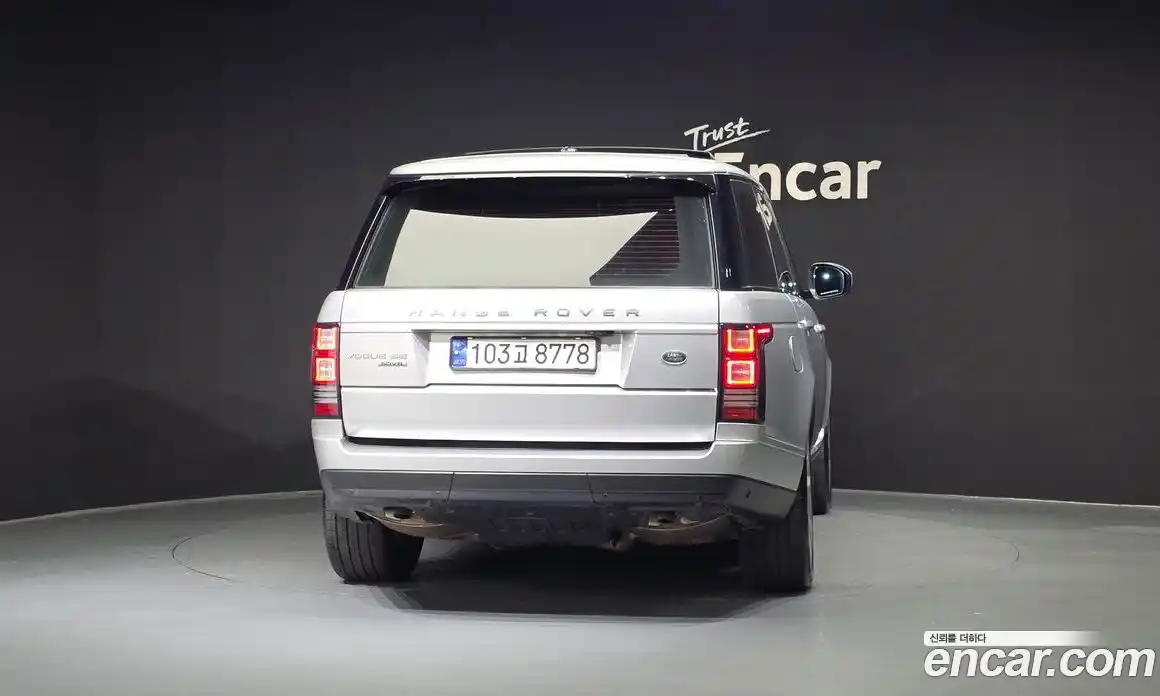 Land Rover Range-Rover 2016 4.4 гидро в Москве № 198263, фото 4