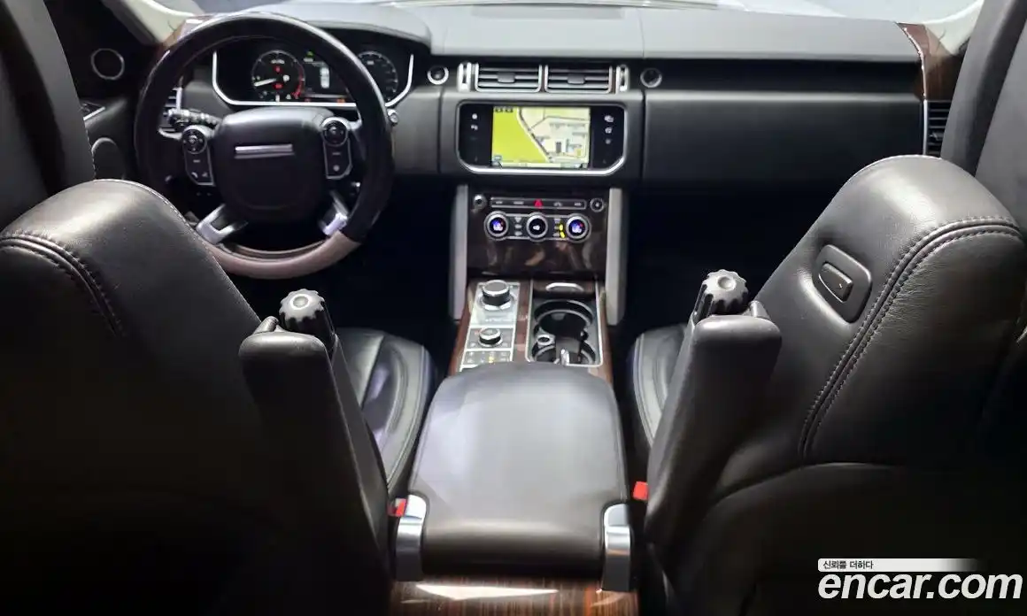 Land Rover Range-Rover 2016 4.4 гидро в Москве № 198263, фото 7