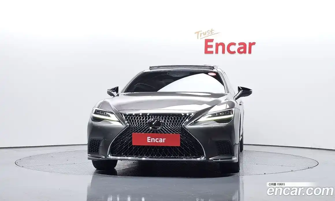 Lexus LS 2021 3.4 гидро в Москве № 198778, фото 3