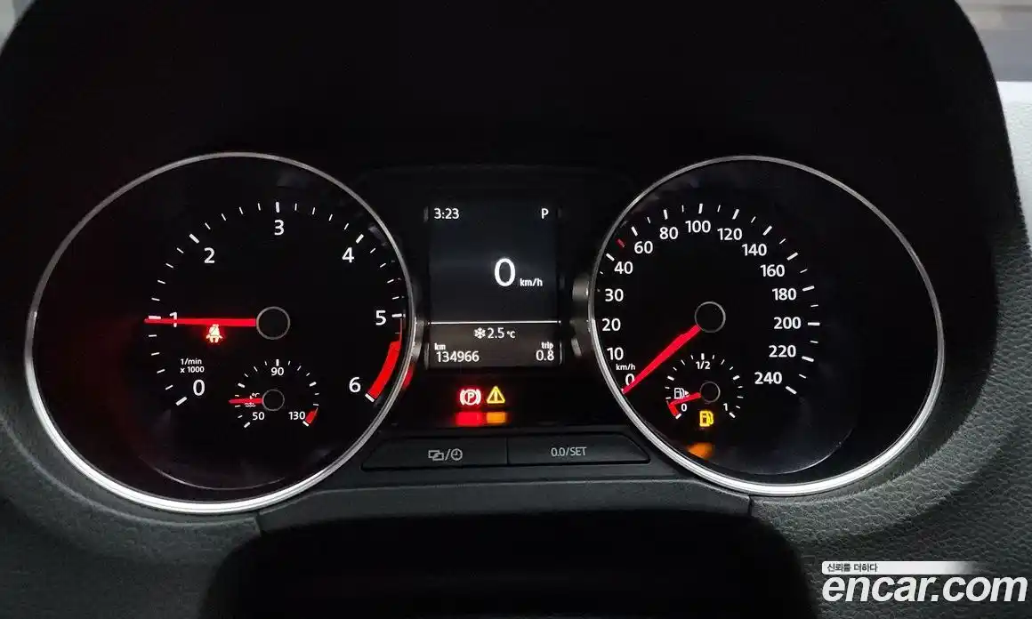 Volkswagen Polo 2015 1.4 гидро в Москве № 199133, фото 8