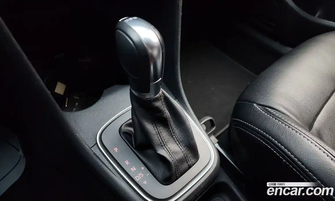 Volkswagen Polo 2015 1.4 гидро в Москве № 199133, фото 9