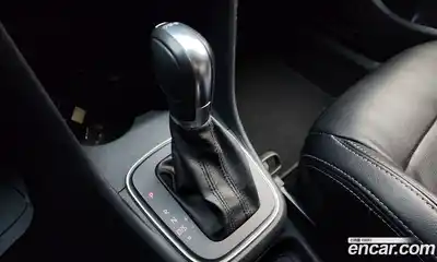 Volkswagen Polo 2015 1.4 гидро в Москве № 199133, миниатюра 9
