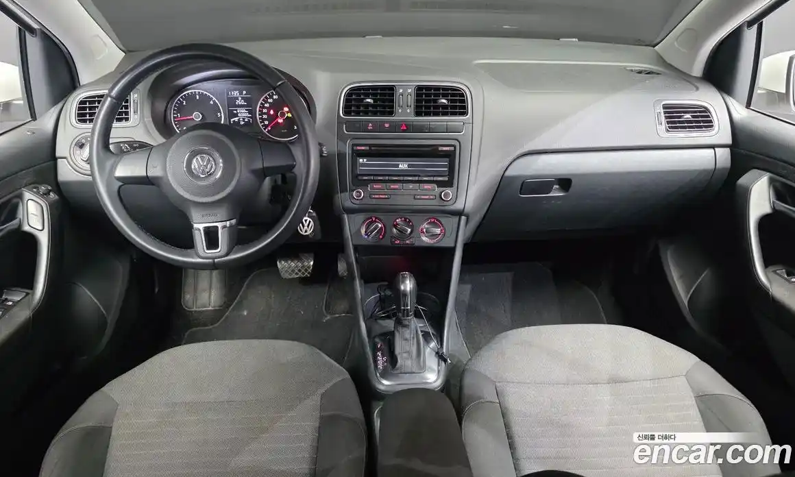 Volkswagen Polo 2014 1.6 гидро в Москве № 199244, фото 7