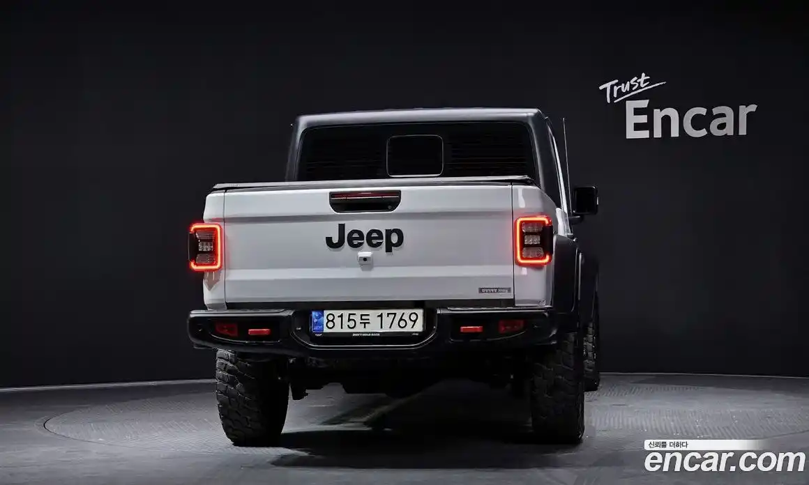 Jeep Gladiator 2021 3.6 гидро в Москве № 199472, фото 4