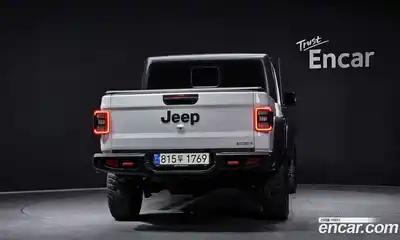 Jeep Gladiator 2021 3.6 гидро в Москве № 199472, миниатюра 4