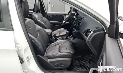 Jeep Cherokee 2022 2.4 гидро в Москве № 199486, миниатюра 12