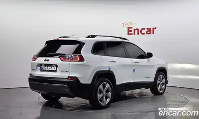 Jeep Cherokee 2022 2.4 гидро в Москве № 199486, миниатюра 2