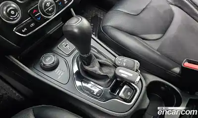 Jeep Cherokee 2022 2.4 гидро в Москве № 199486, миниатюра 9