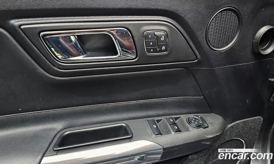 Ford Mustang 2016 2.3 гидро в Москве № 199732, фото 16