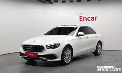 Mercedes-Benz E-Class, 2022