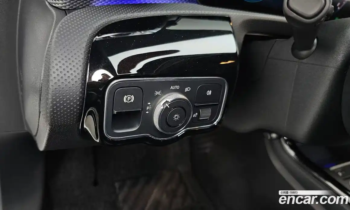 Mercedes-Benz A-Class 2021 2.0 гидро в Москве № 208355, фото 16