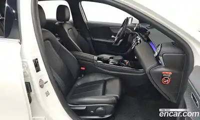 Mercedes-Benz A-Class 2021 2.0 гидро в Москве № 208355, миниатюра 10