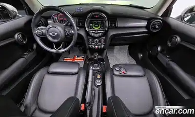 Mini Cooper 2018 1.5 гидро в Москве № 211091, миниатюра 7