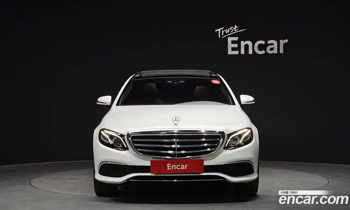 Mercedes-Benz E-Class 2017 2.0 гидро, фото 3