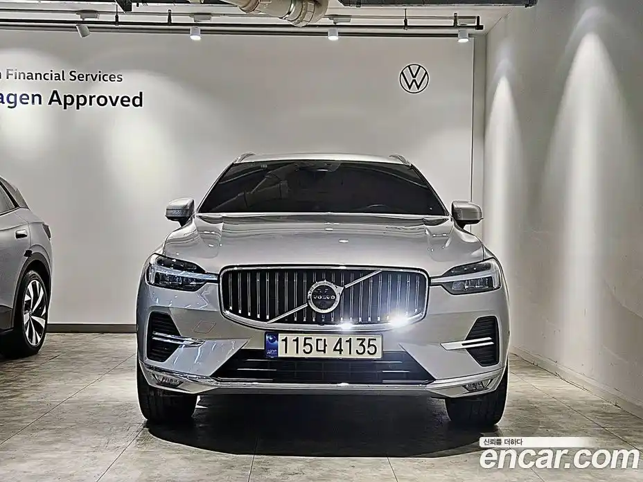 Volvo XC60 2023 2.0 гидро в Москве № 212880, фото 3