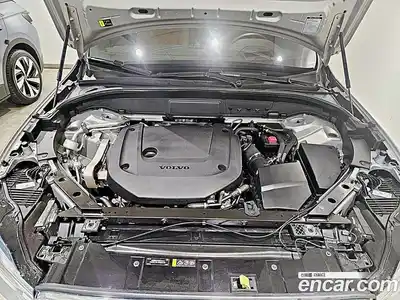 Volvo XC60 2023 2.0 гидро в Москве № 212880, миниатюра 6