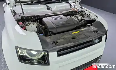 Land Rover Defender 2022 2.0 гидро в Москве № 213355, миниатюра 6