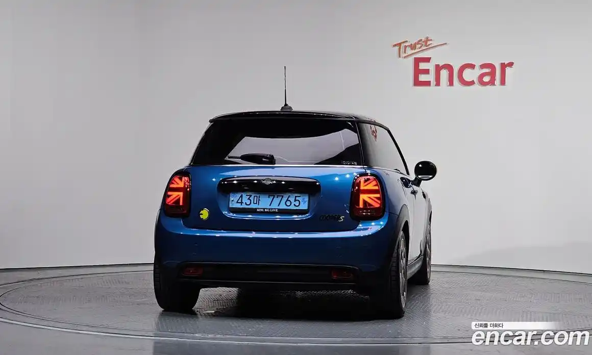 Mini Cooper 2023 гидро в Москве № 214263, фото 4