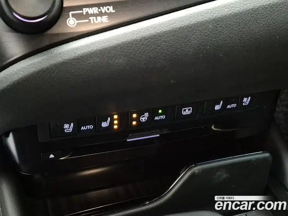 Lexus ES 2020 2.5 гидро в Москве № 214833, фото 18