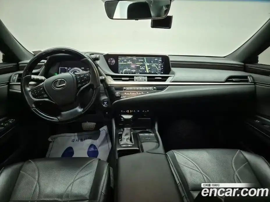 Lexus ES 2020 2.5 гидро в Москве № 214833, фото 7