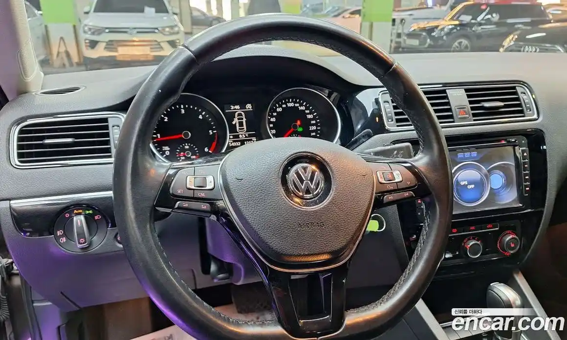Volkswagen Jetta 2015 2.0 гидро в Москве № 214970, фото 13