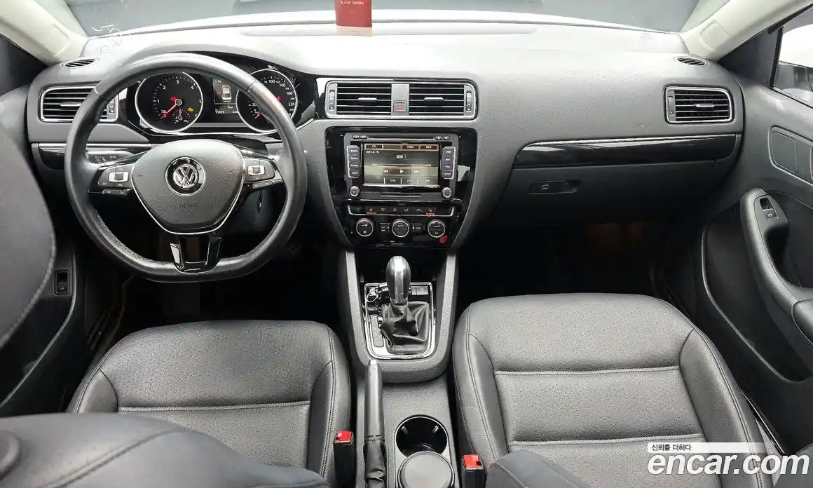 Volkswagen Jetta 2015 2.0 гидро в Москве № 214996, фото 7