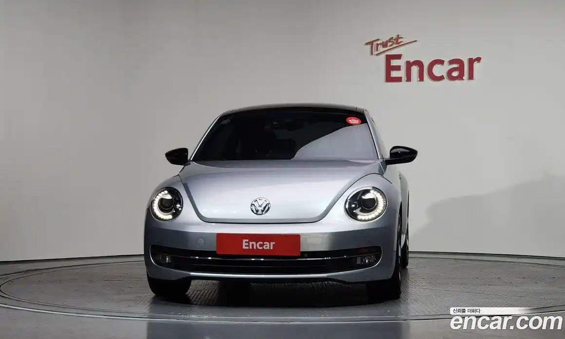 Volkswagen Beatle 2013 2.0 гидро в Москве № 215216, фото 3