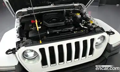 Jeep Wrangler 2023 2.0 гидро в Москве № 215477, миниатюра 6