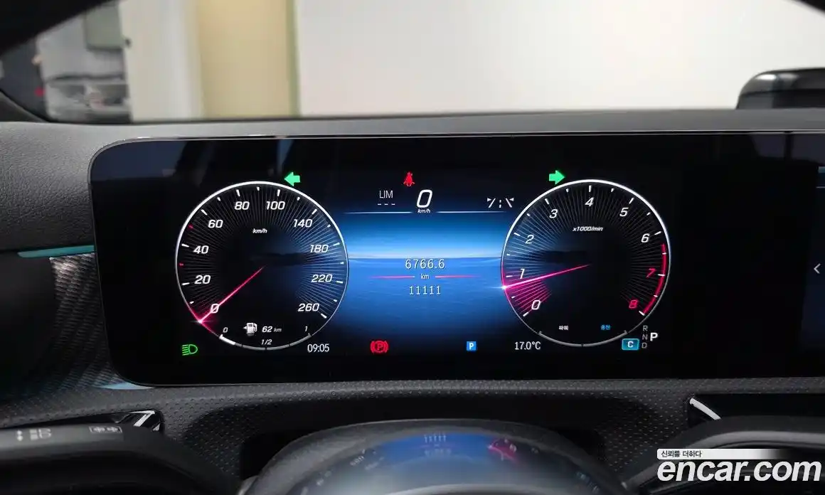 Mercedes-Benz A-Class 2024 2.0 гидро в Москве № 215919, фото 7