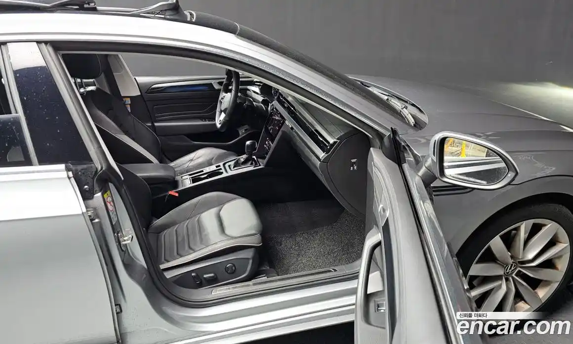 Volkswagen Arteon 2022 2.0 гидро в Москве № 232104, фото 11