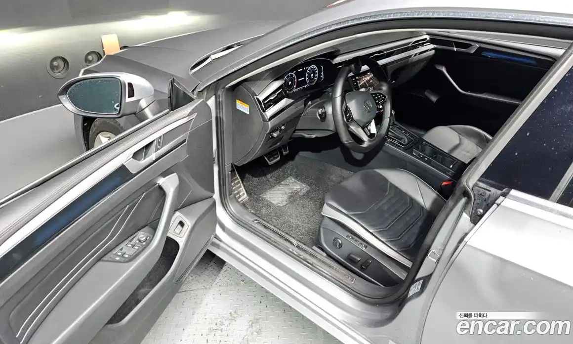 Volkswagen Arteon 2022 2.0 гидро в Москве № 232104, фото 10