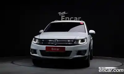 Volkswagen Tiguan 2015 2.0 гидро в Москве № 232251, миниатюра 3