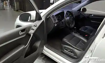 Volkswagen Tiguan 2015 2.0 гидро в Москве № 232251, миниатюра 10