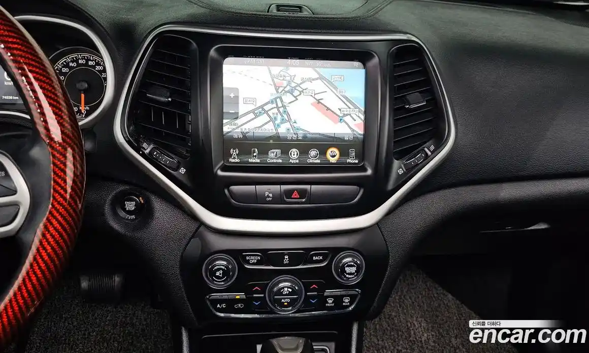 Jeep Cherokee 2017 2.4 гидро в Москве № 232467, фото 14