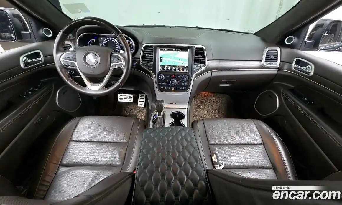 Jeep Cherokee 2018 3.0 гидро в Москве № 232670, фото 7
