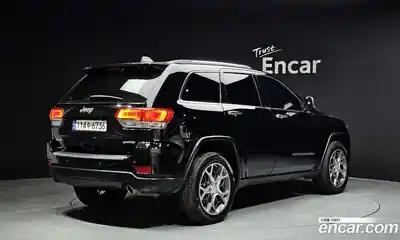 Jeep Cherokee 2019 3.6 гидро в Москве № 232724, миниатюра 2
