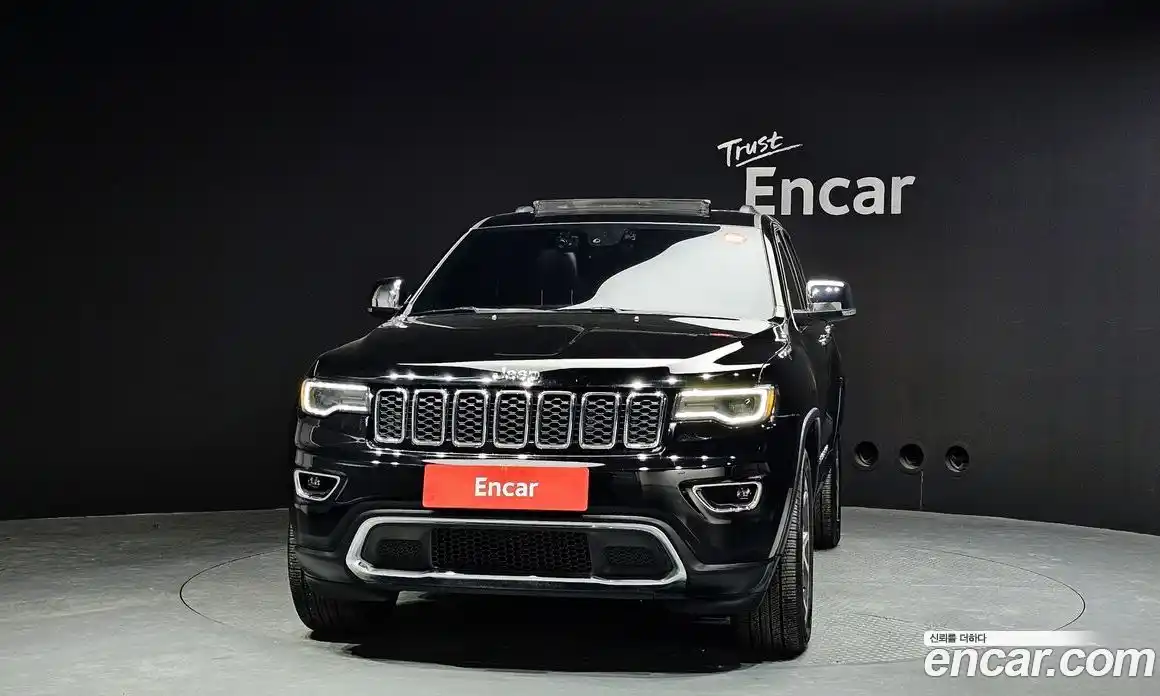 Jeep Cherokee 2019 3.6 гидро в Москве № 232724, фото 3