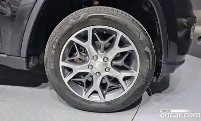 Jeep Cherokee 2019 3.6 гидро в Москве № 232724, миниатюра 5