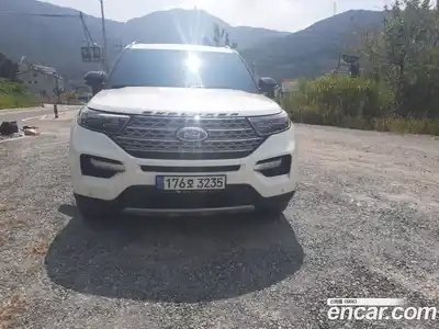 Ford Explorer, 2022